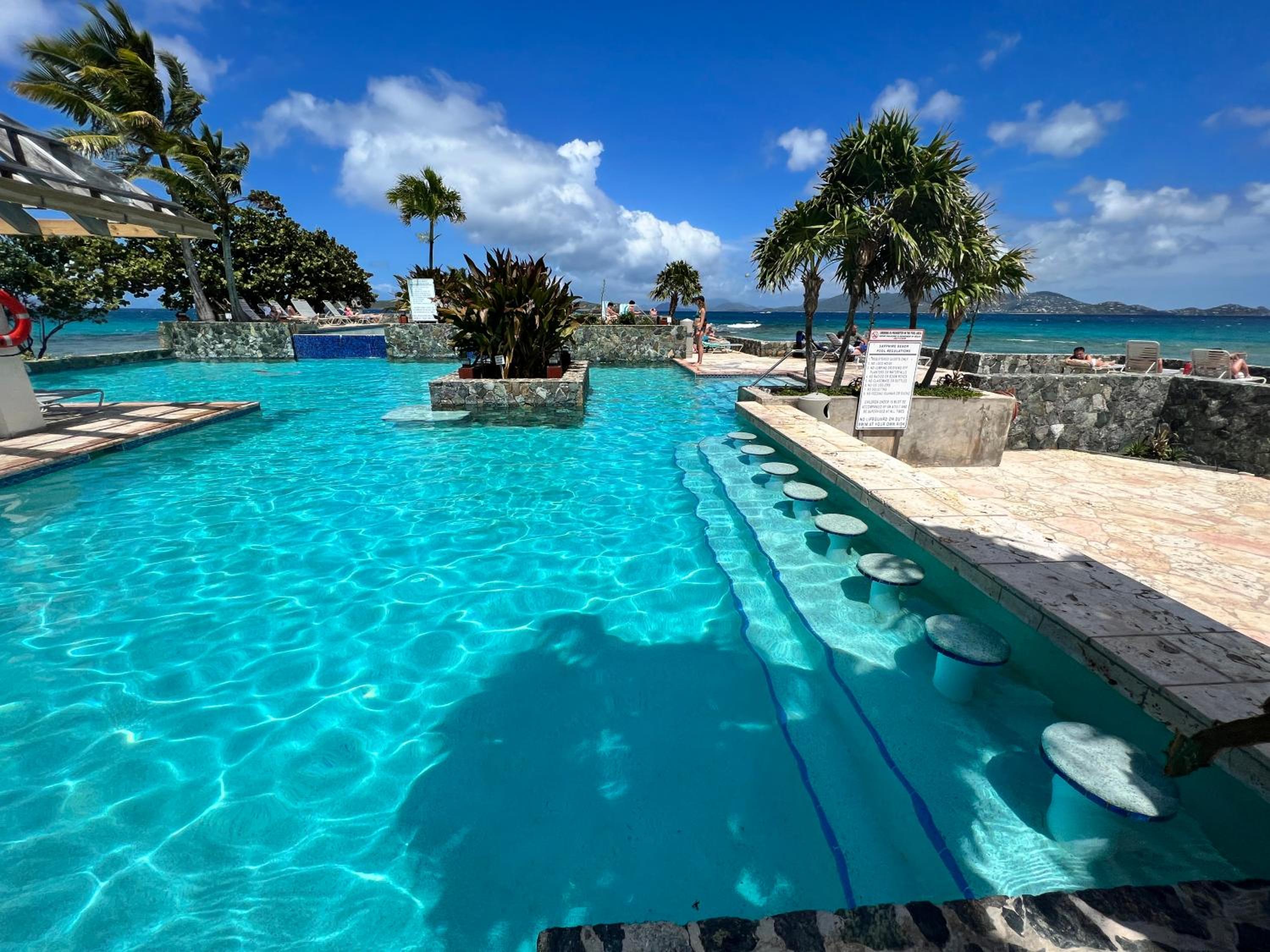 Luxurious Beachfront Condo!!! Paradise at your toes view 4