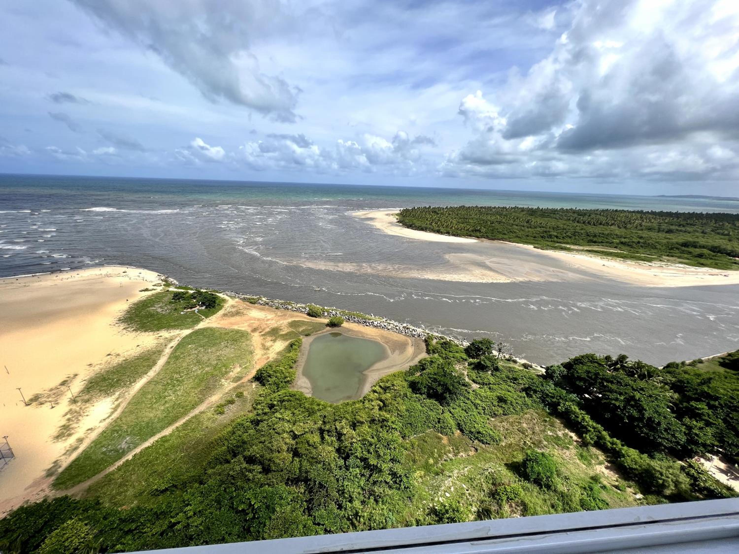 Marinas da Barra - Flats Beira-Mar em Barra de Jangada por Yolo