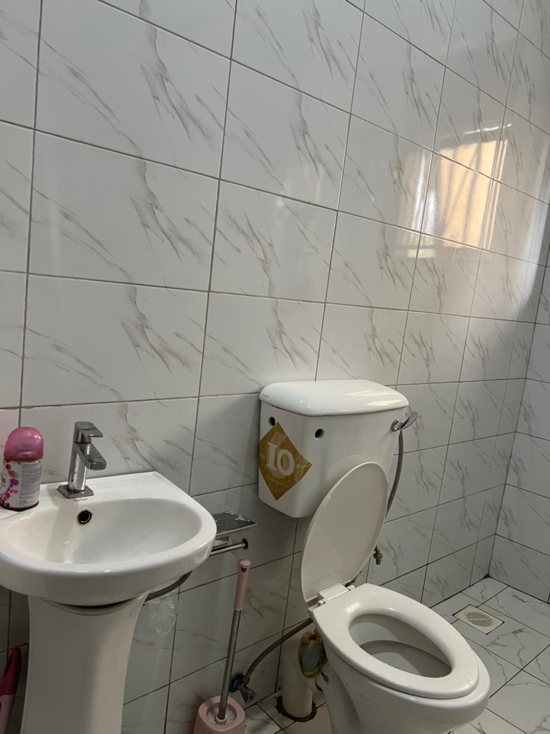 Lily Tai homes view 2