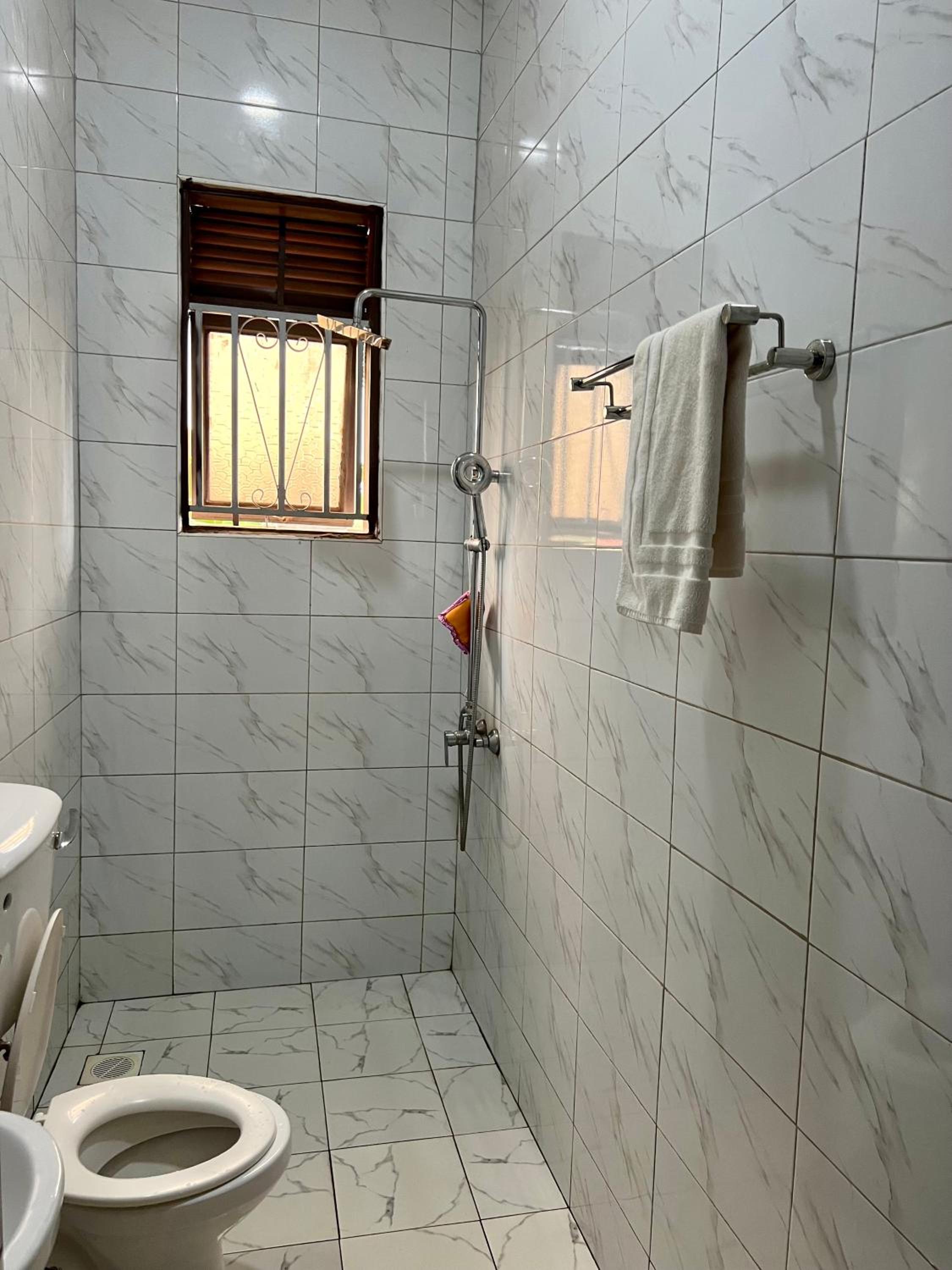 Lily Tai homes view 3