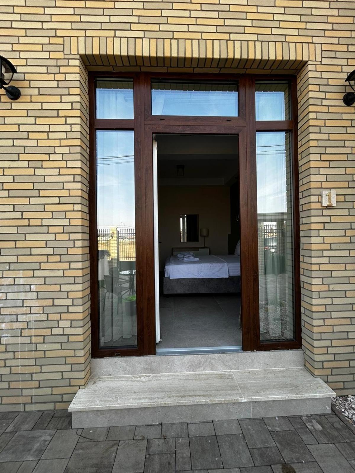 Photo 32