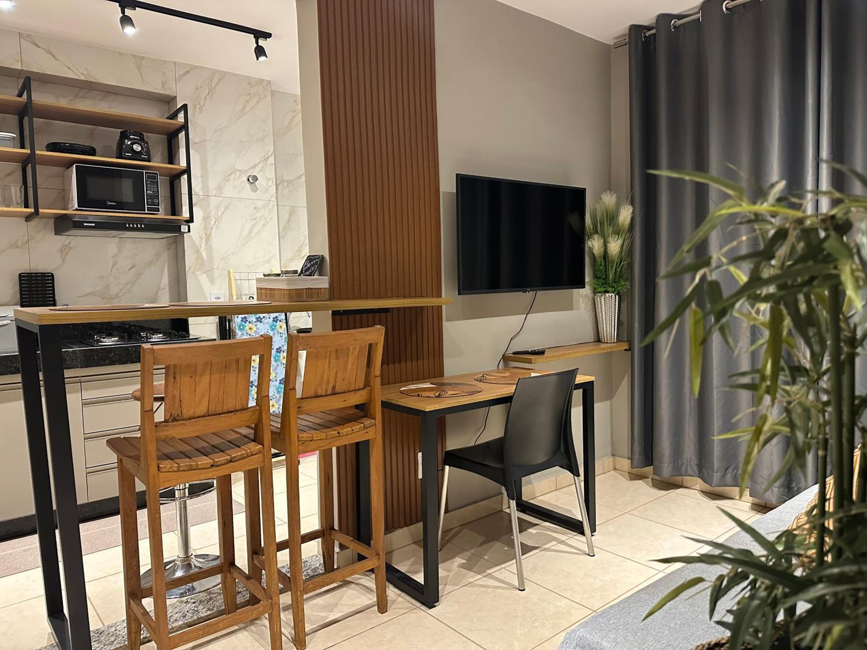 Flats Praia Uberlandia - Apt próximo ao Praia Clube - Area de lazer com Portaria 24 horas, piscina, academia, brinquedoteca, churrasqueira e áreas verdes p