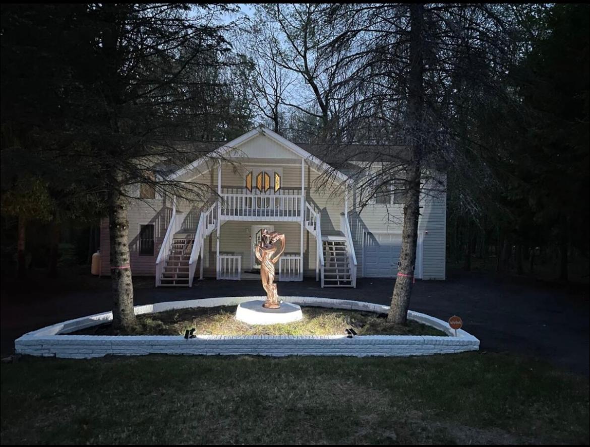 Hotel Welcome To The Escape