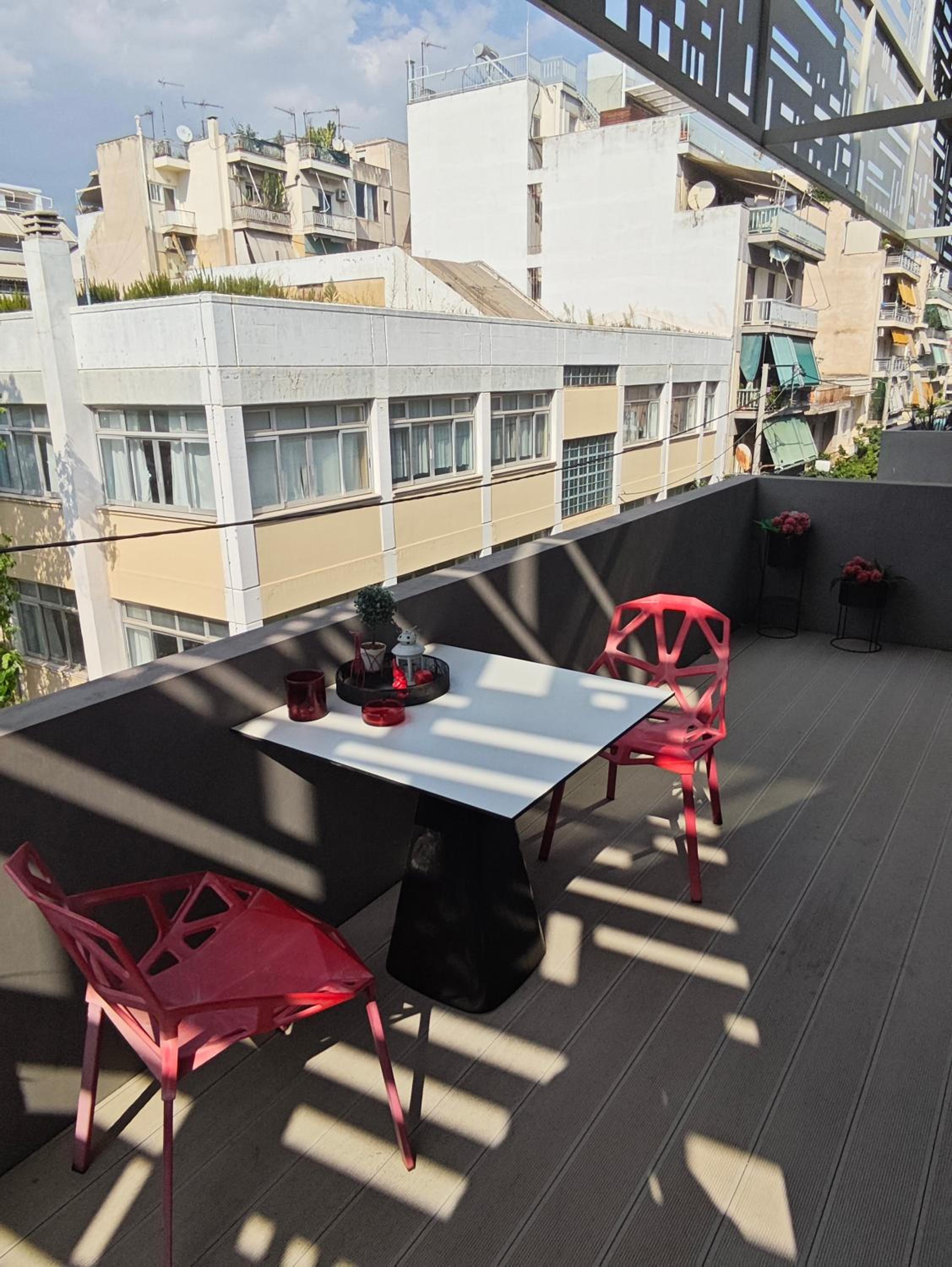 Athina Art Apartments