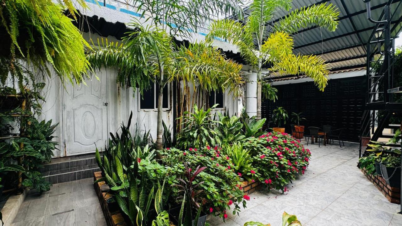 Hostal Bon Hábitat