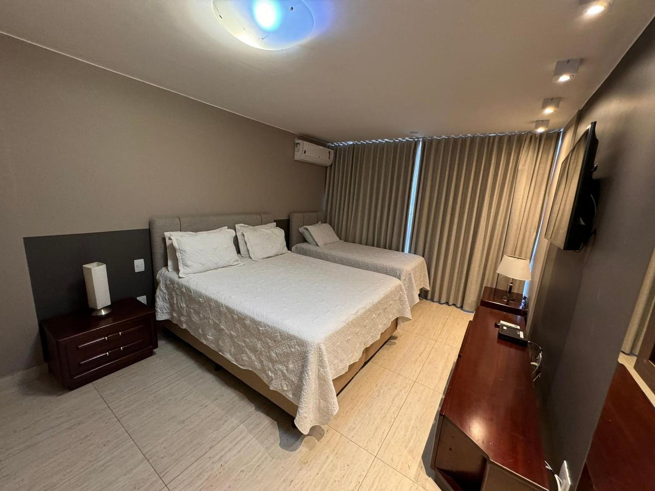 Flats Asa Norte CLN 110 by CentoEdez