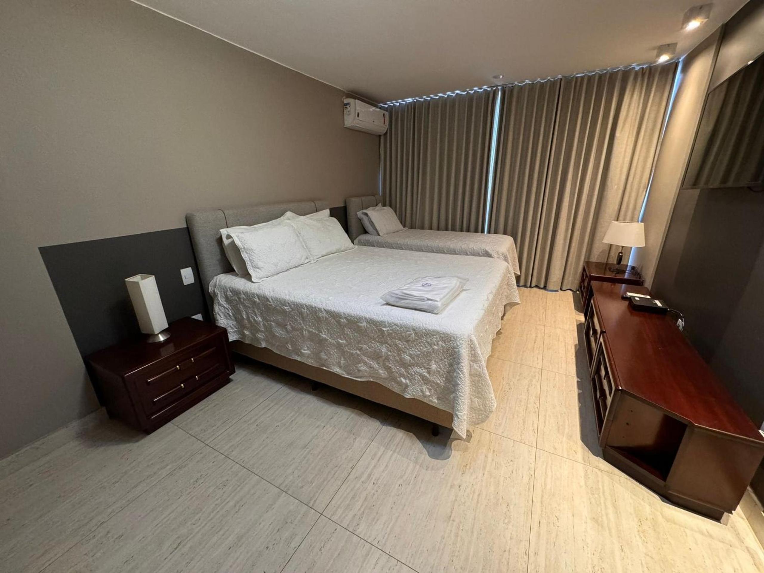 Flats Asa Norte CLN 110 by CentoEdez