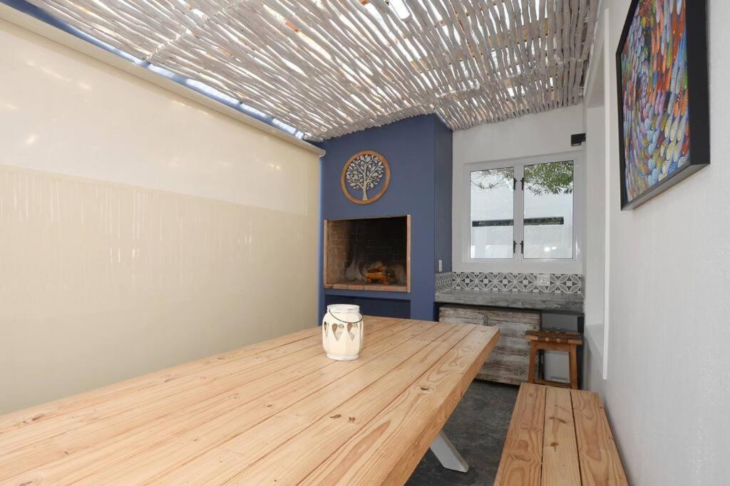 Cozy Holiday Cottage - XX Cottage Yzerfontein