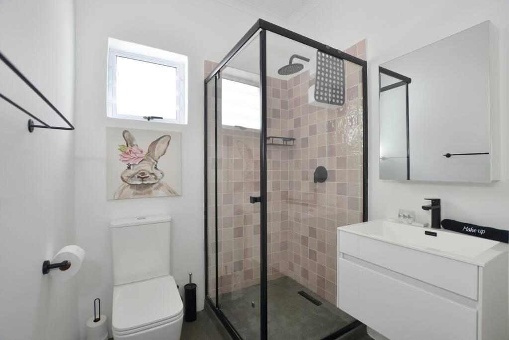 Cozy Holiday Cottage - XX Cottage Yzerfontein