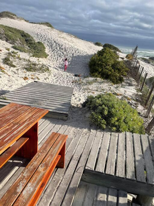 Cozy Holiday Cottage - XX Cottage Yzerfontein