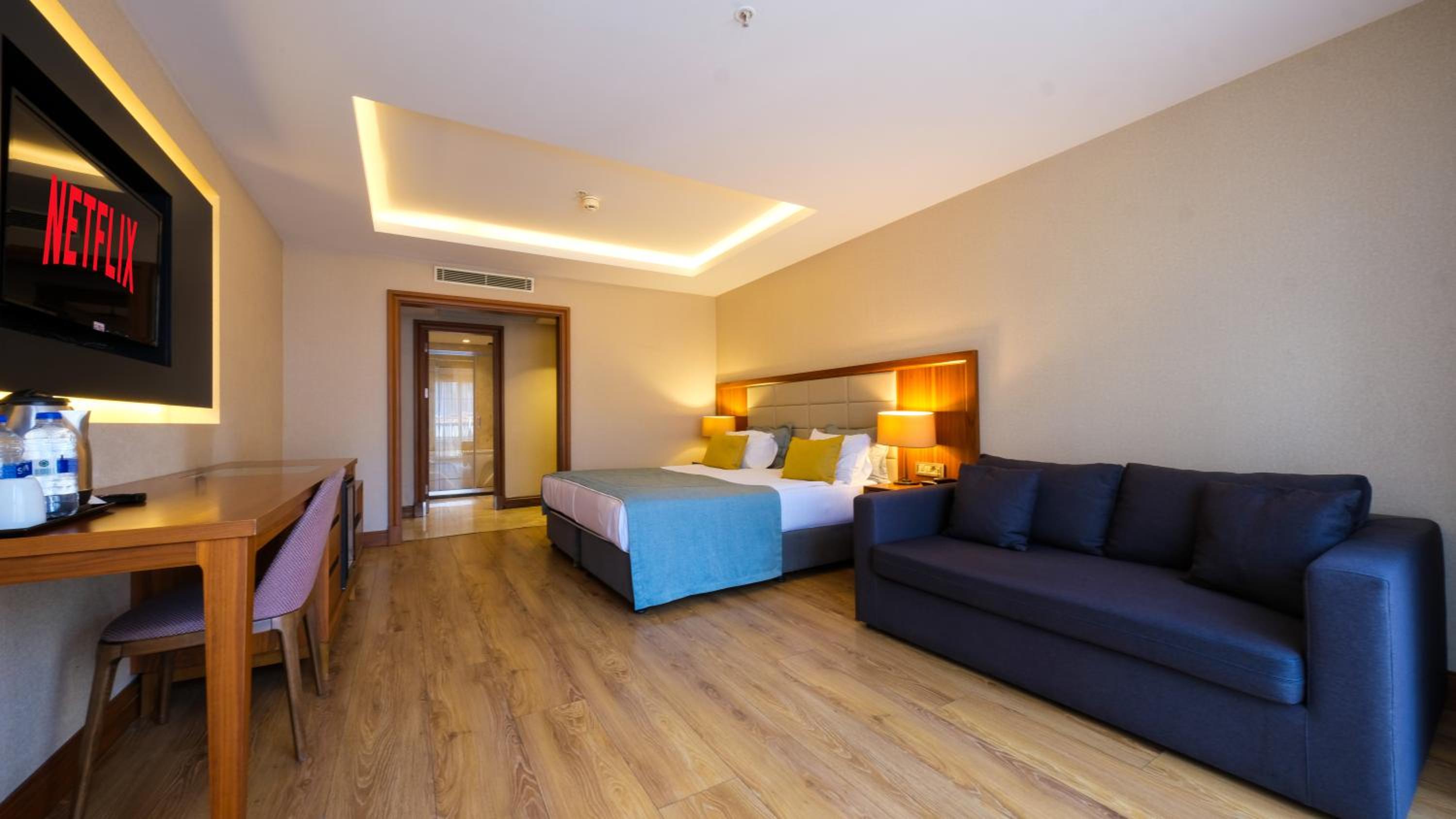 Endless Art Hotel-Special Category - Image 29