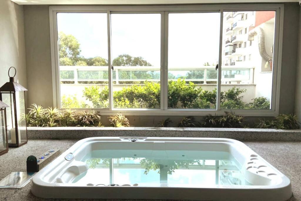 Spa Particular Vista Congonhas Cozinha Piscina
