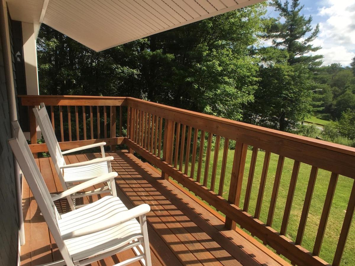 Bigelow Chalet at Killington: 8BR/4.5 BA Pet Friendly Home w/ Hot Tub, Fireplace, Walk to Shuttle view 5