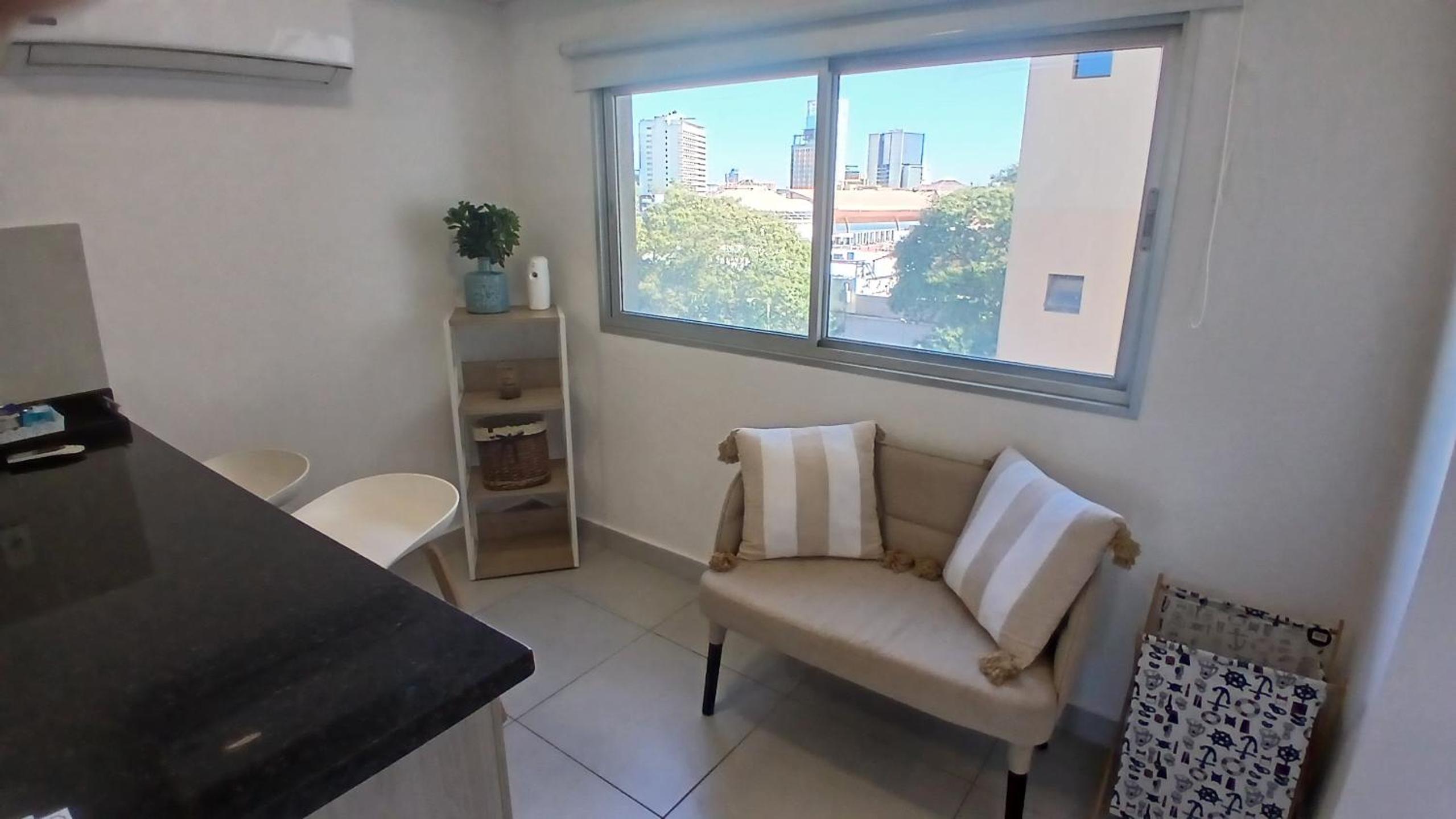 Departamento a pasos del Shopping del Sol view 4