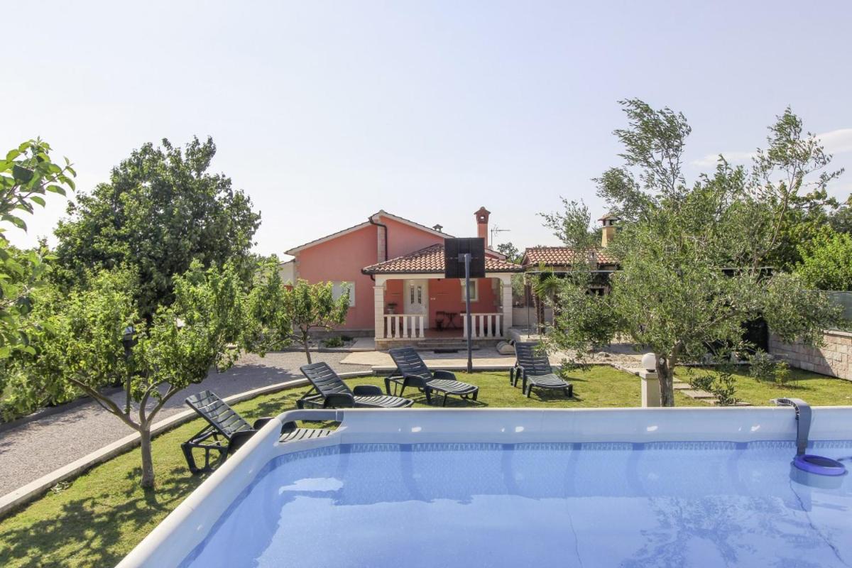 Linda in Lovrinići (Haus für 5-6 Personen) view 2