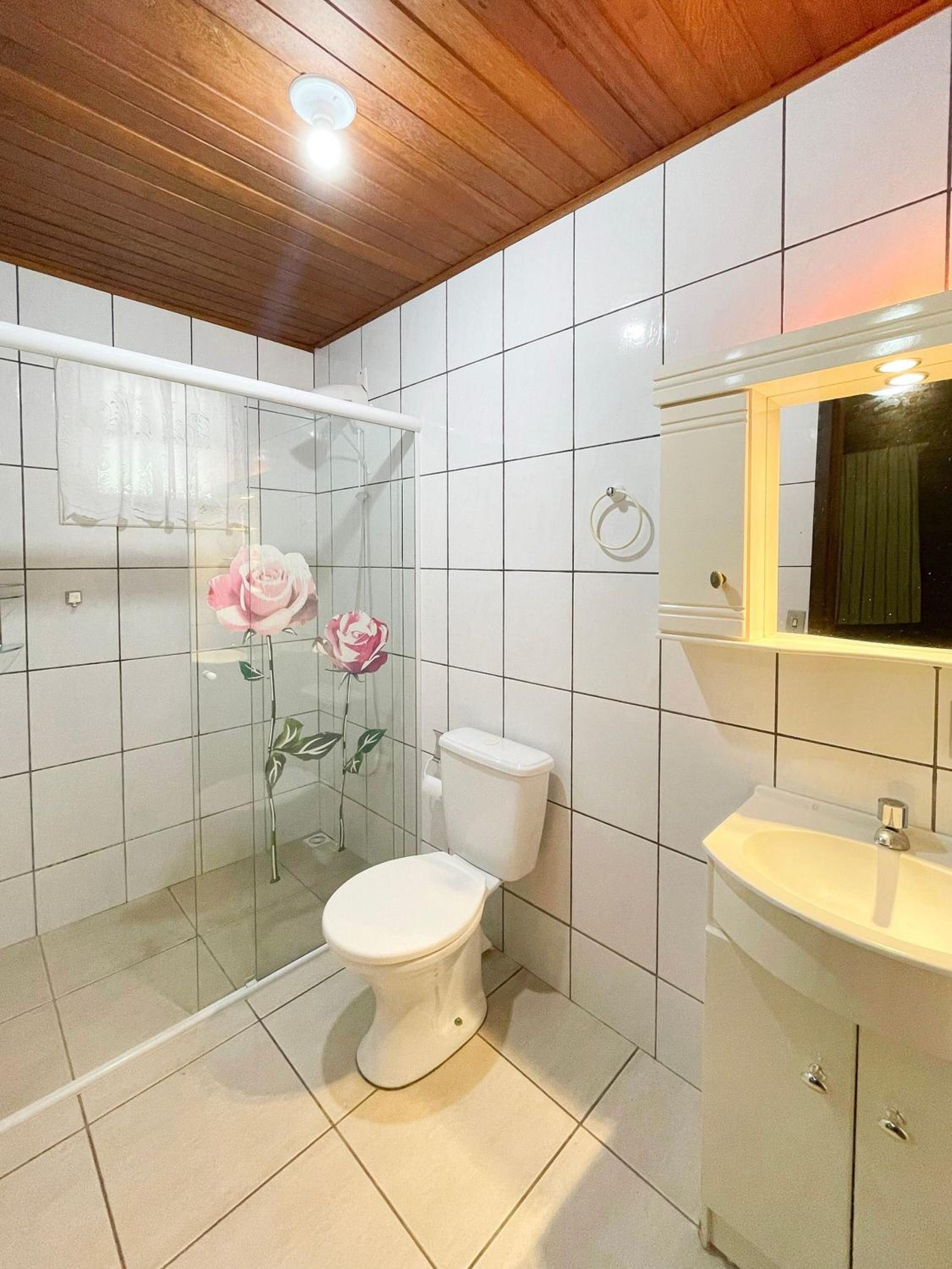 Casa Com Vista Incrível na Lagoa Imaruí - SRR005
