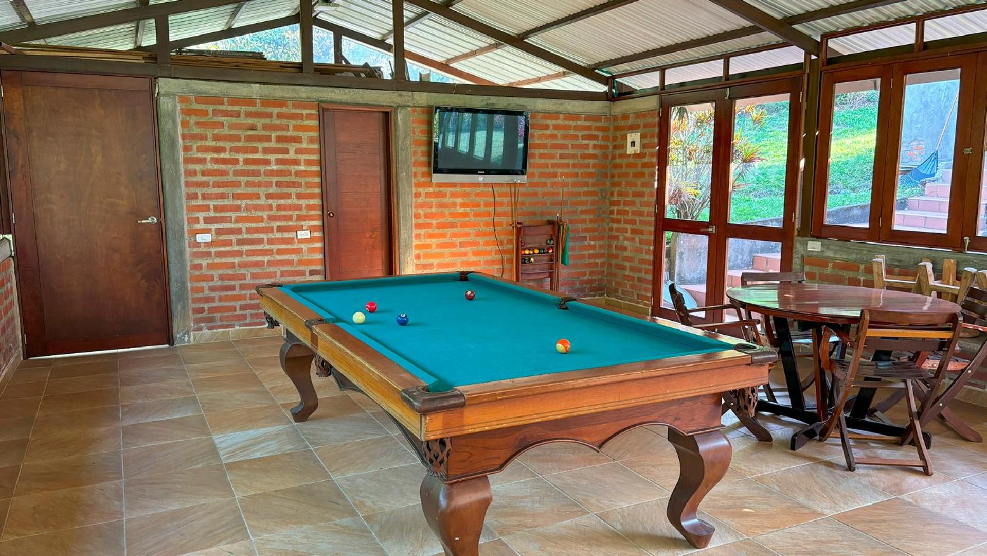 Finca con piscina los Eucaliptos Cali- Pance