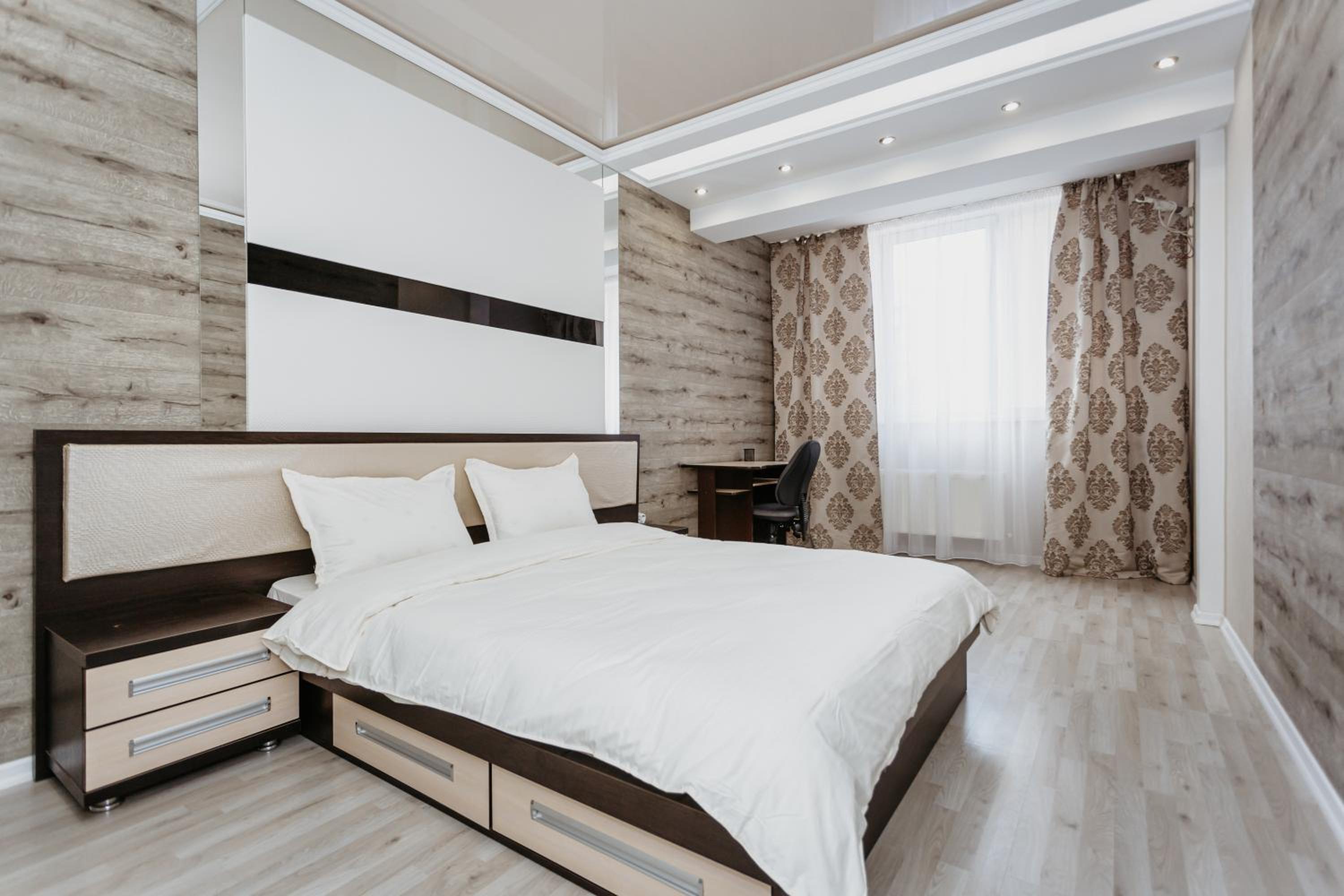 Apartament cu 2 camere și living view 3