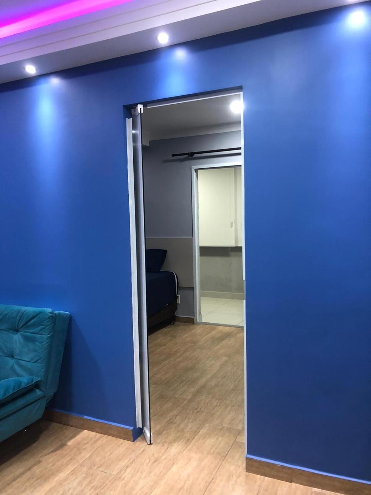 Flat Red Sorocaba - Blue