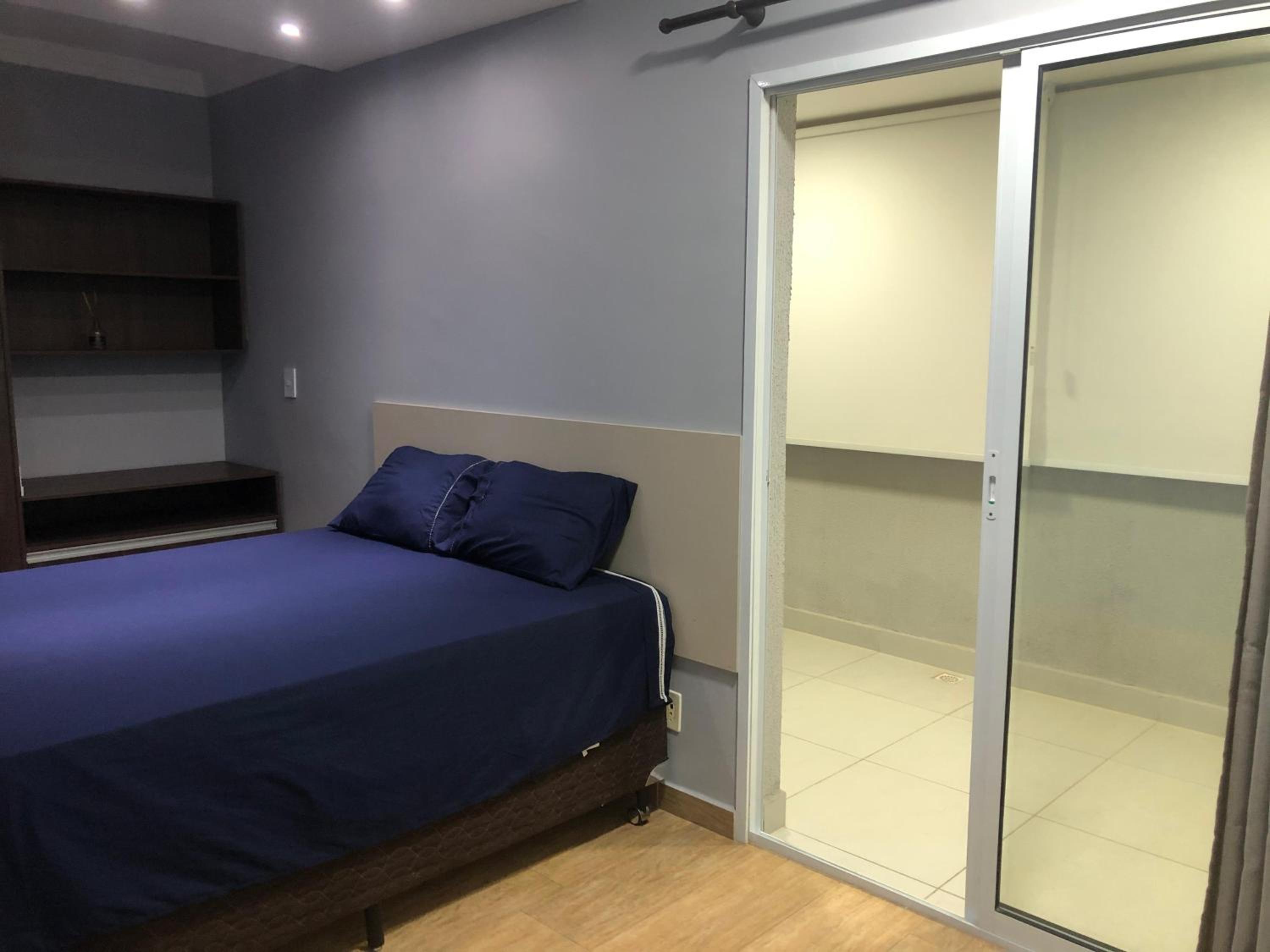 Flat Red Sorocaba - Blue