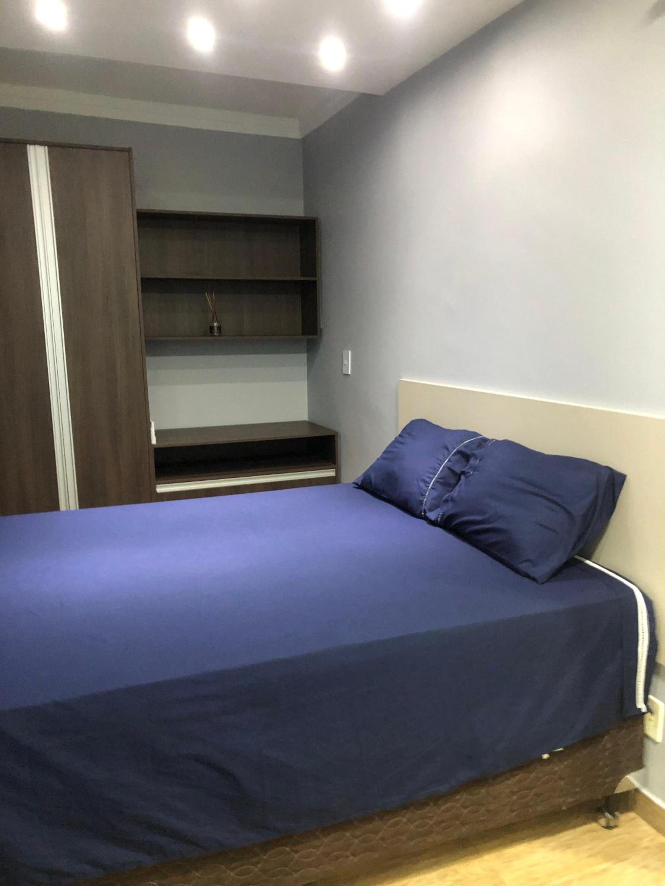 Flat Red Sorocaba - Blue