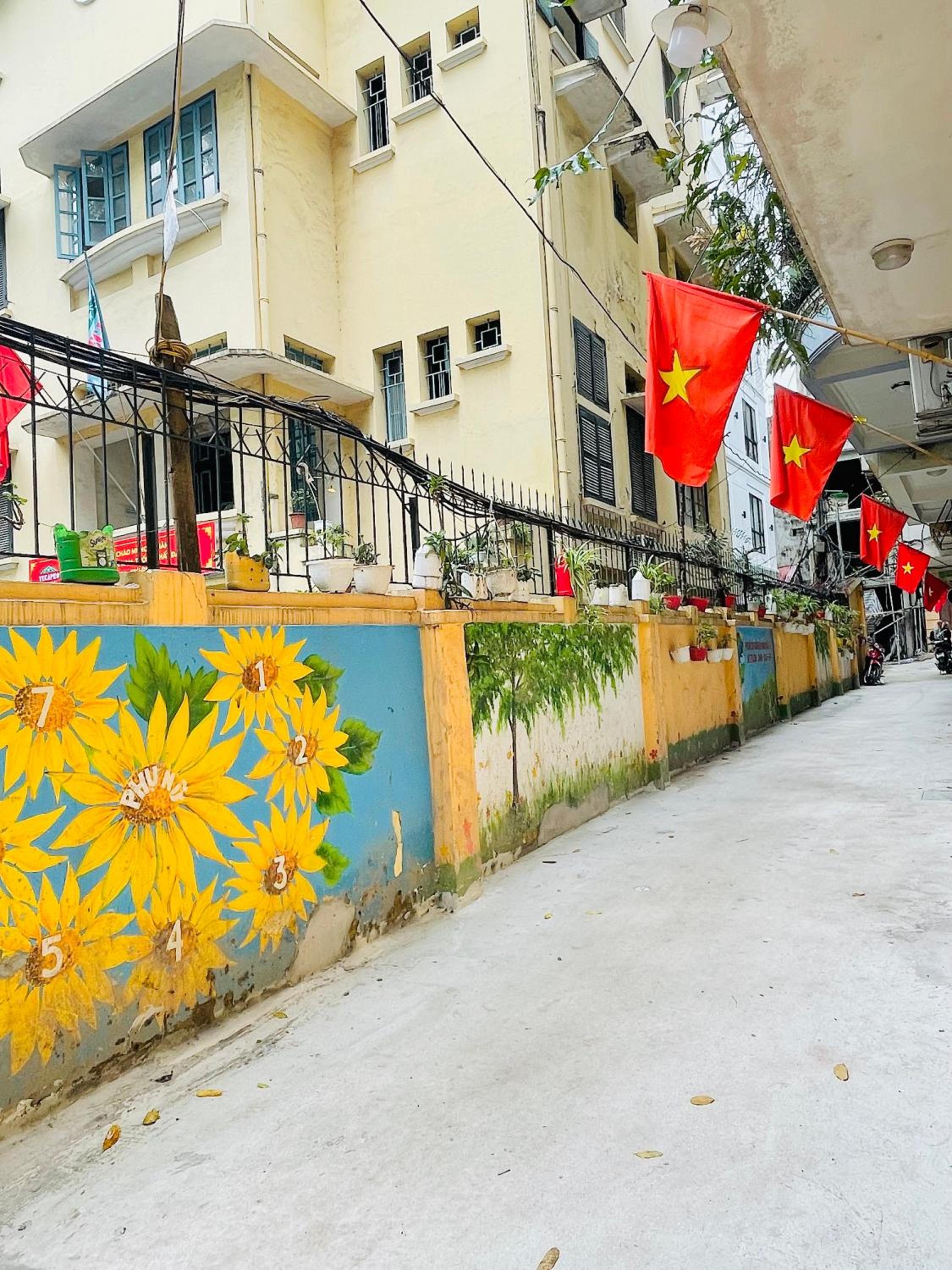 Heart of Hoàn Kiếm Spacious & cozy studio 4pax