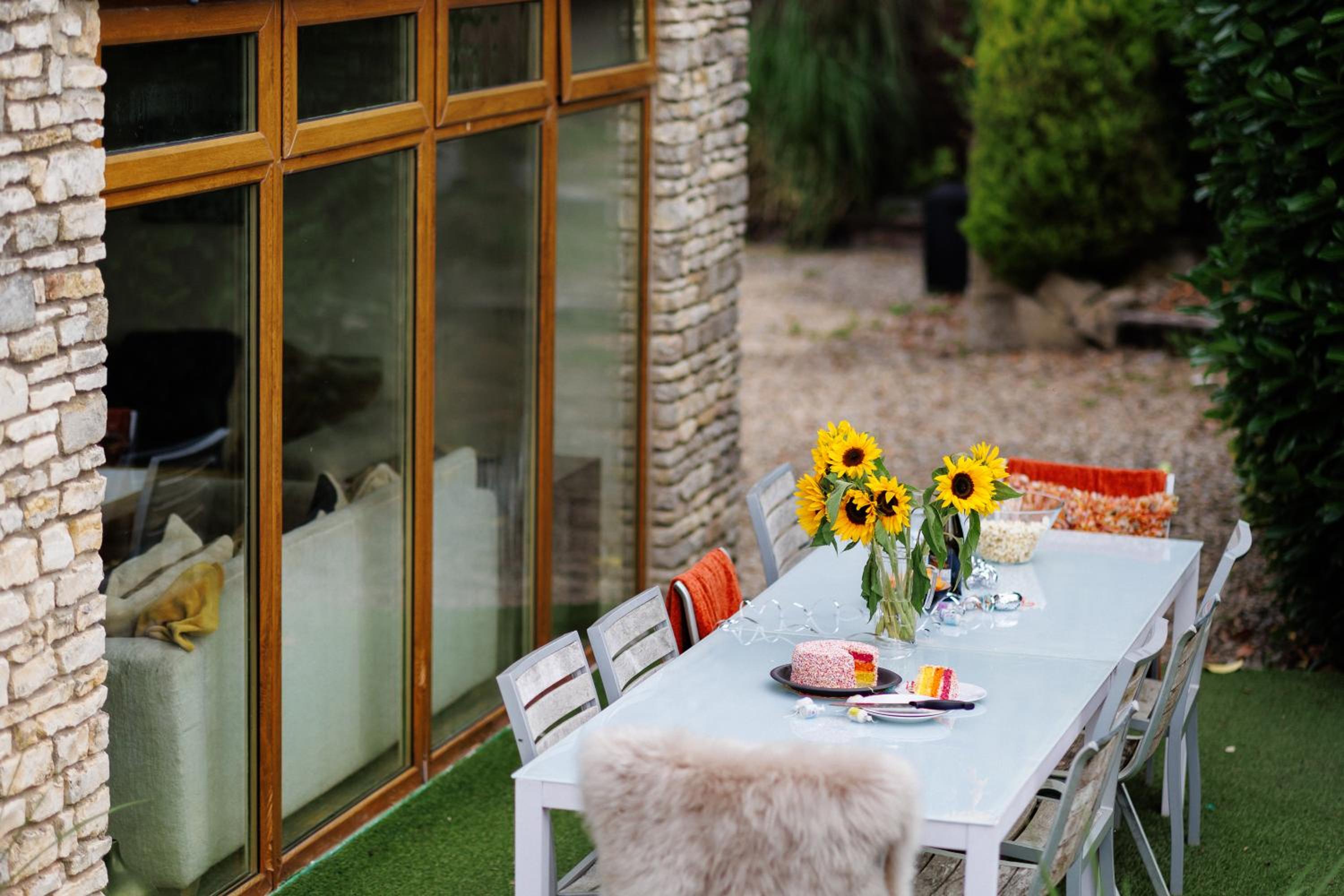 The West Barn near Bath, sleeps 24 and 2 hot tubs