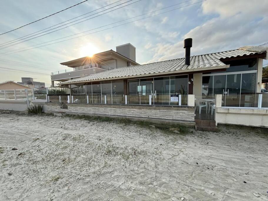 Casa Ocean Pé na areia