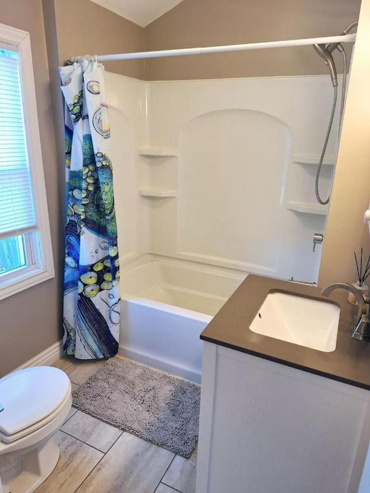 3 Bedroom Home in Town view 2