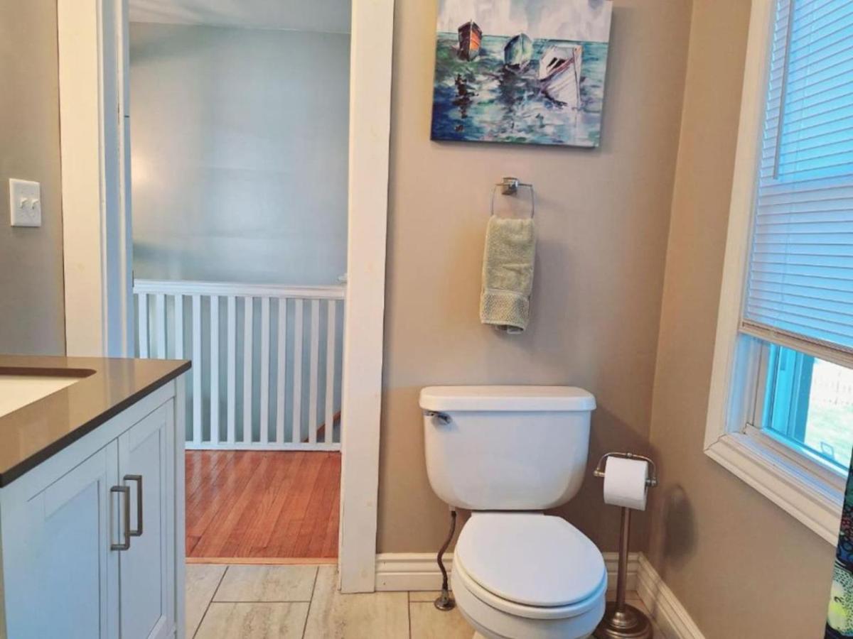 3 Bedroom Home in Town view 3
