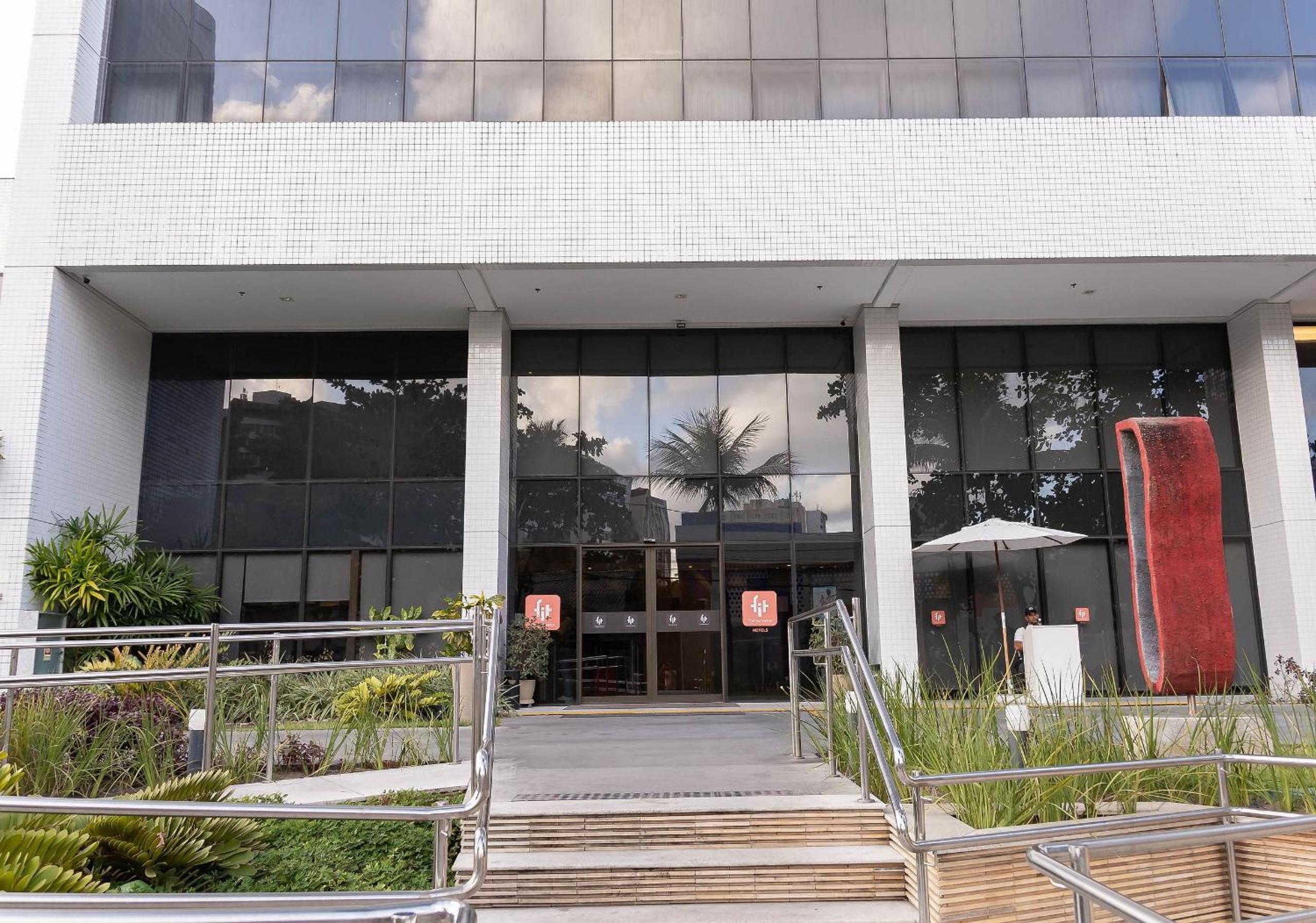 Beach Class Hotels & Residence - Flats 1 quarto em Boa Viagem por Yolo