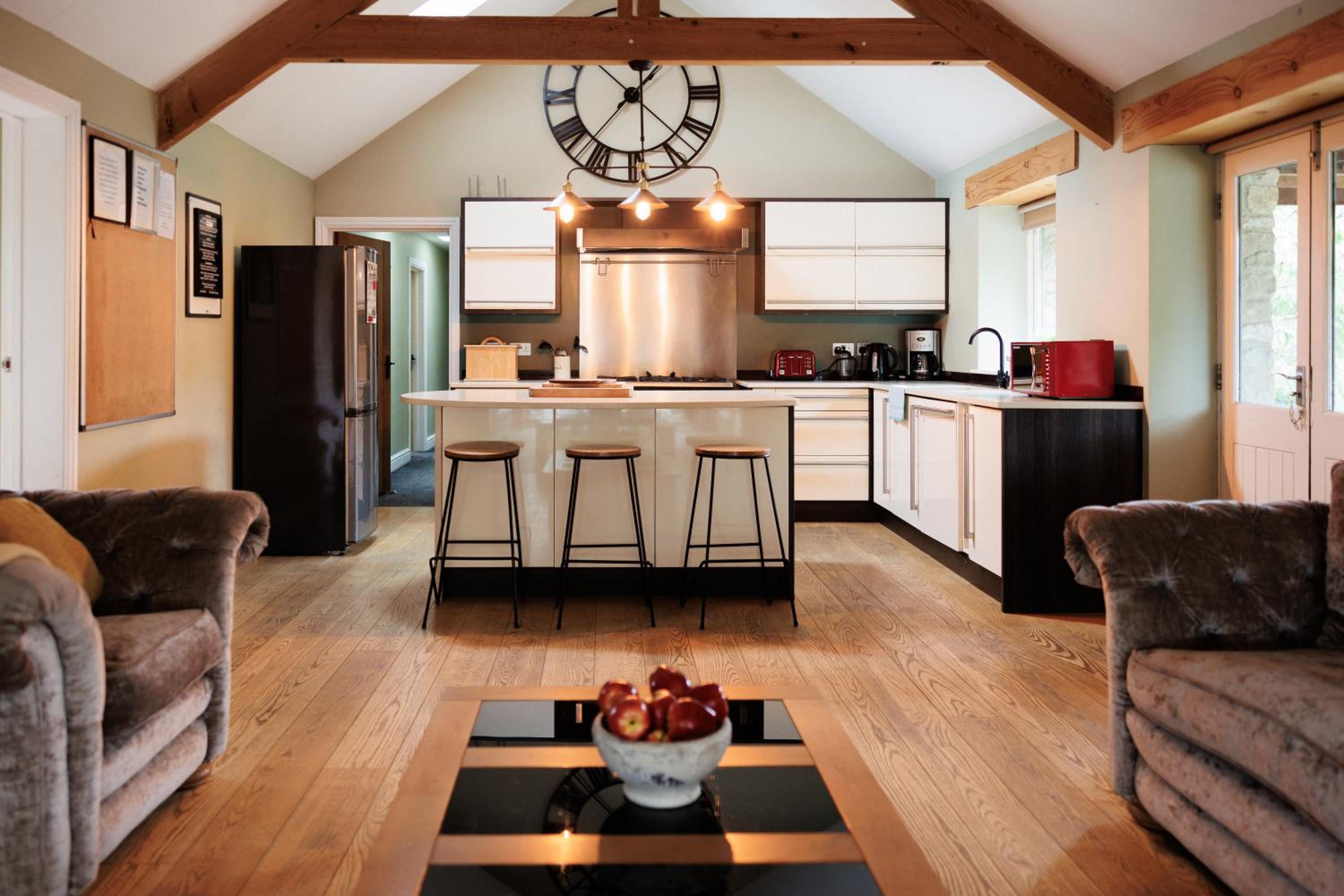 Bramley Barn near Bath + Hot tub view 5
