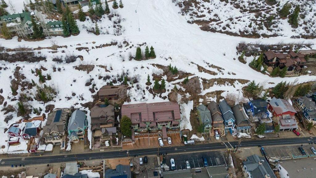 Ski In - Ski Out, Walk to Main St, Fireplace, Close to Downtown, Park City, Deer Valley view 4
