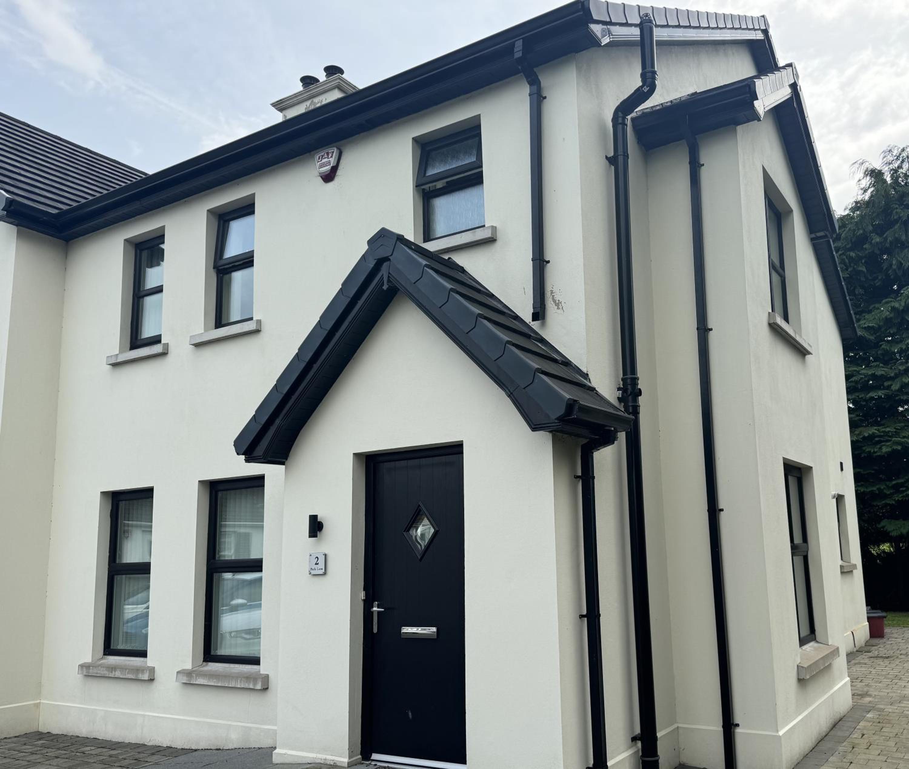 Hotel Urban Stay - Image 1