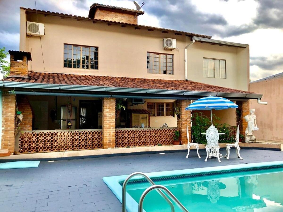 House with Pool near Attractions / Wi-Fi / Garage