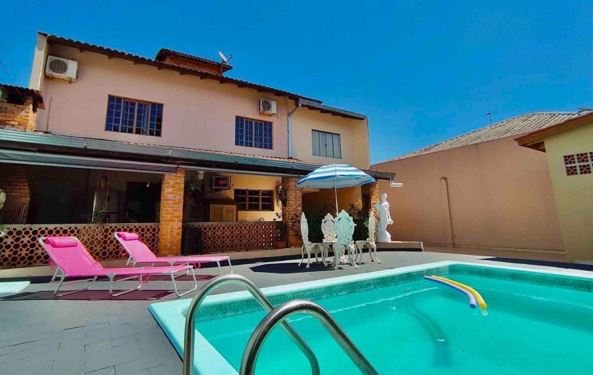 House with Pool near Attractions / Wi-Fi / Garage