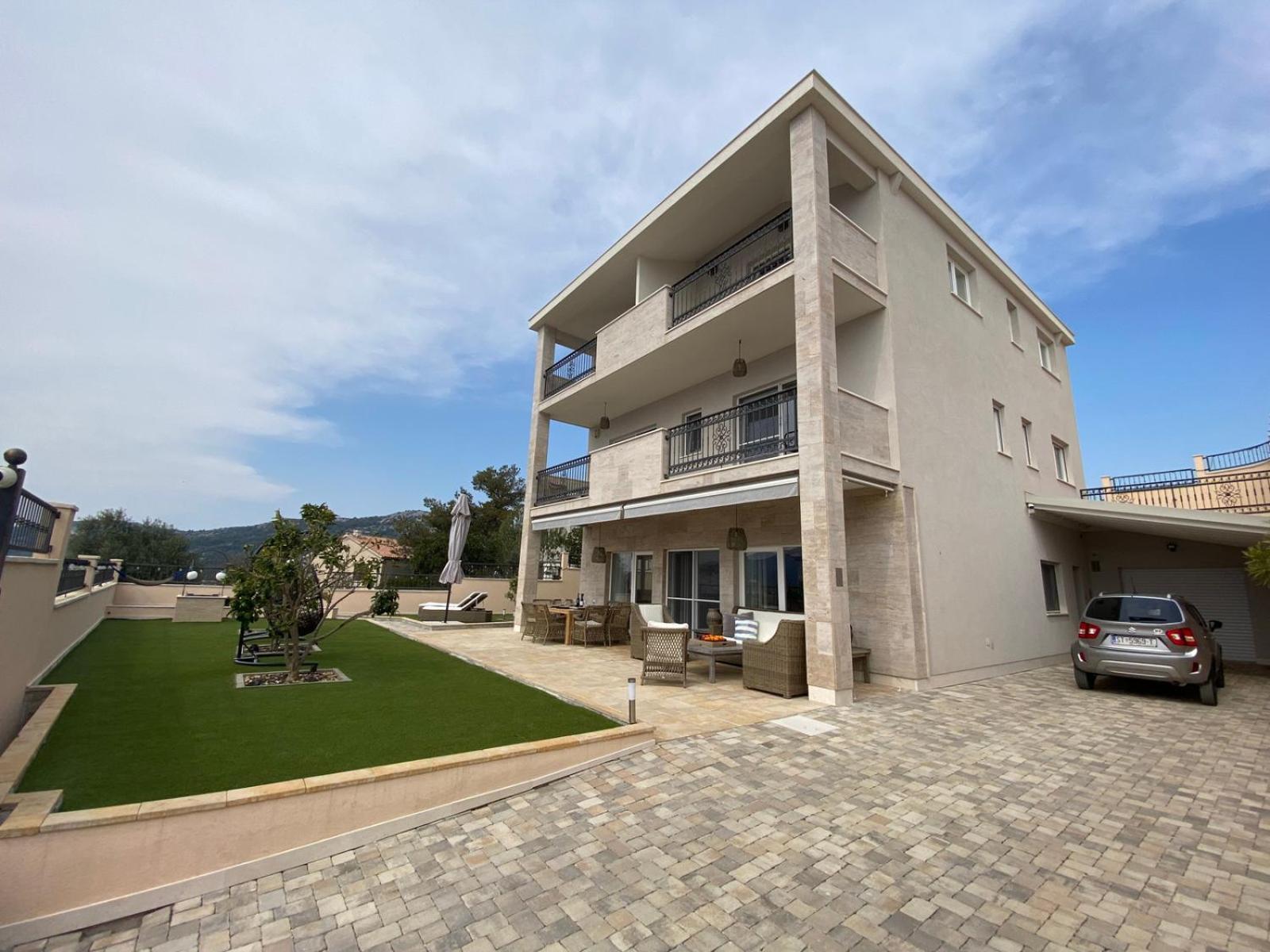 Sea View Villa view 2