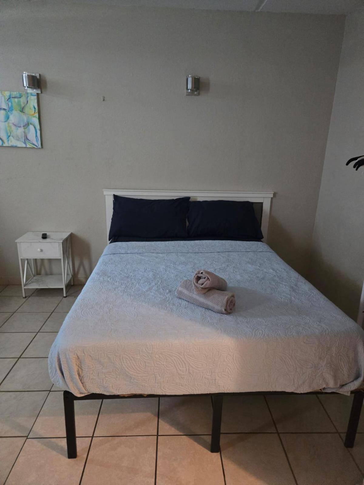 San Juan Airport Retreat with a Pool view 4