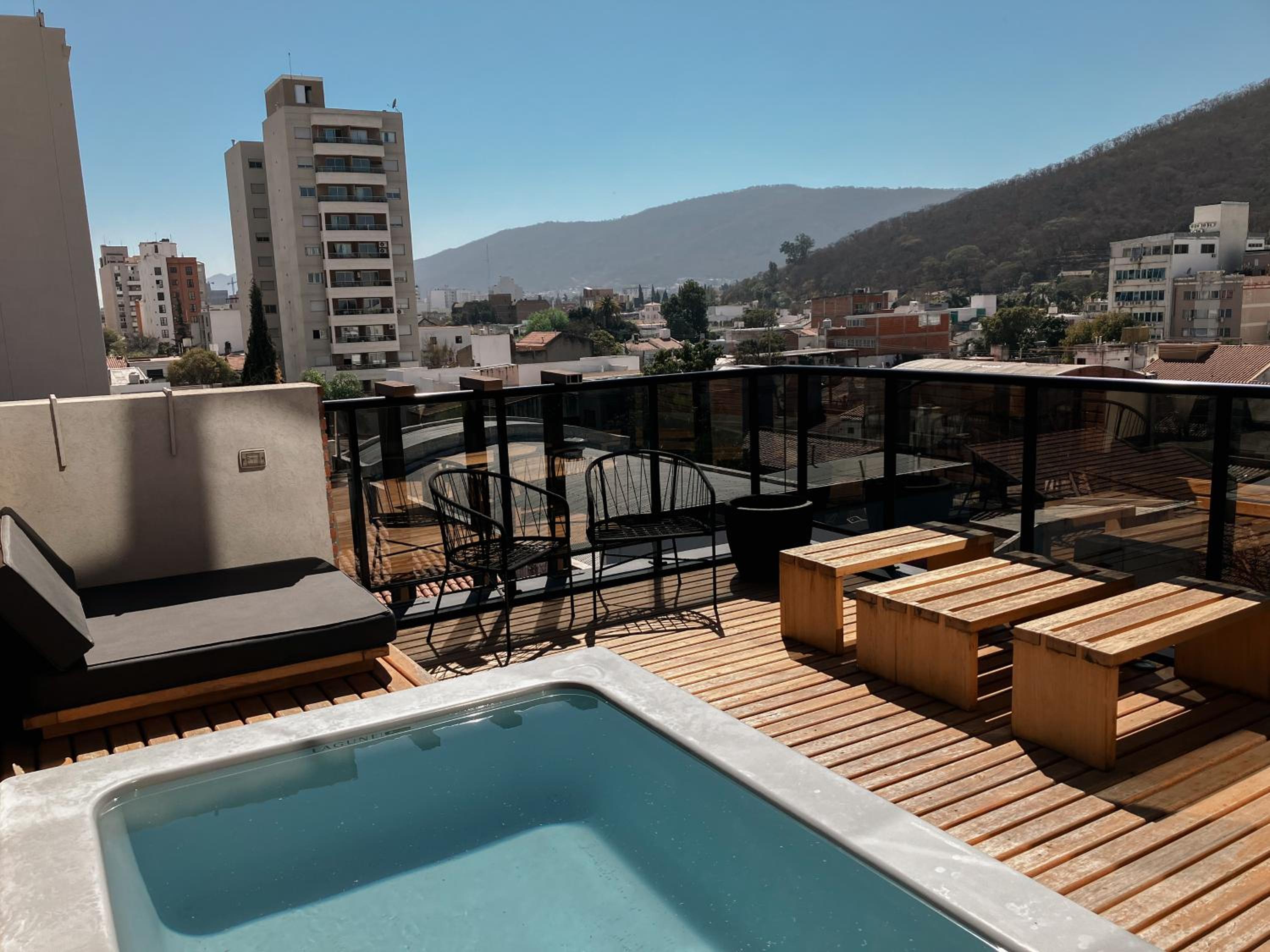 Golf Suites en el centro de Salta