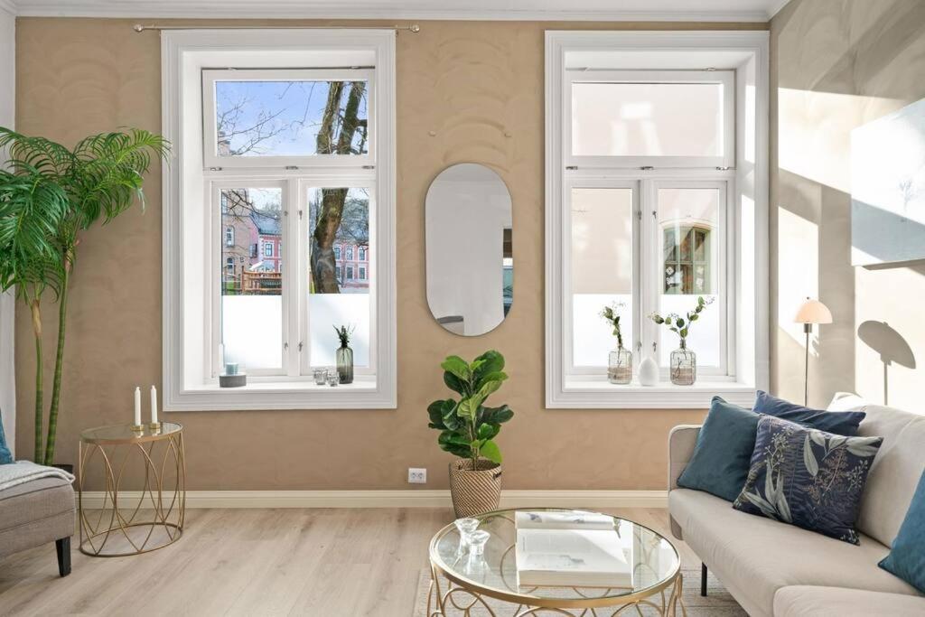 Fancy apartment by Train Station en Oslo