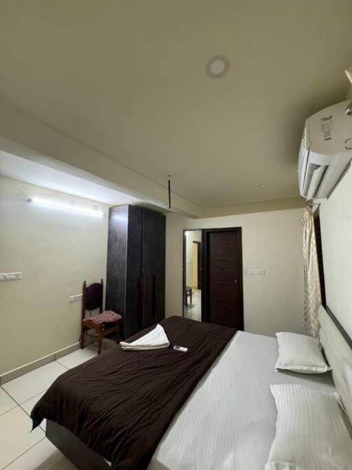 Silver Wings Service Apartment