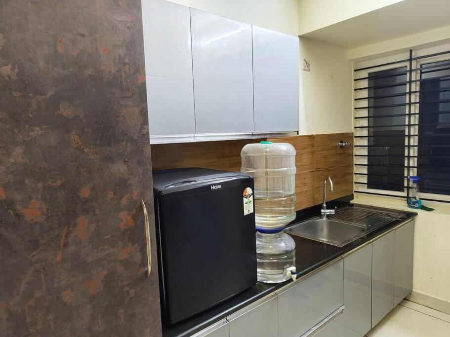 Silver Wings Service Apartment