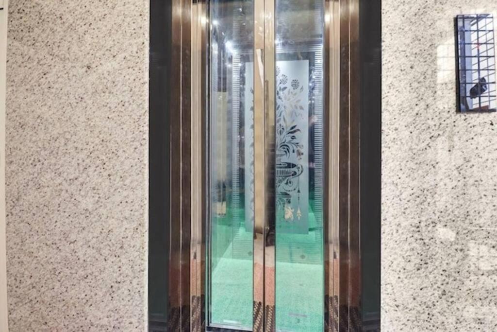 Silver Wings Service Apartment