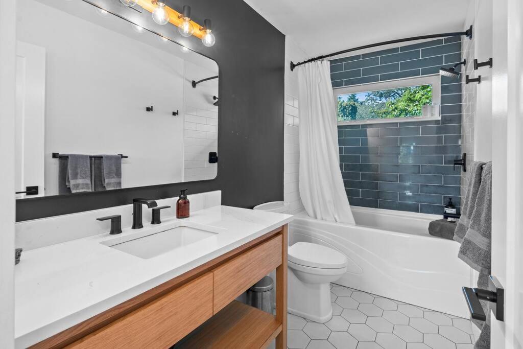 Charming Urban Retreat