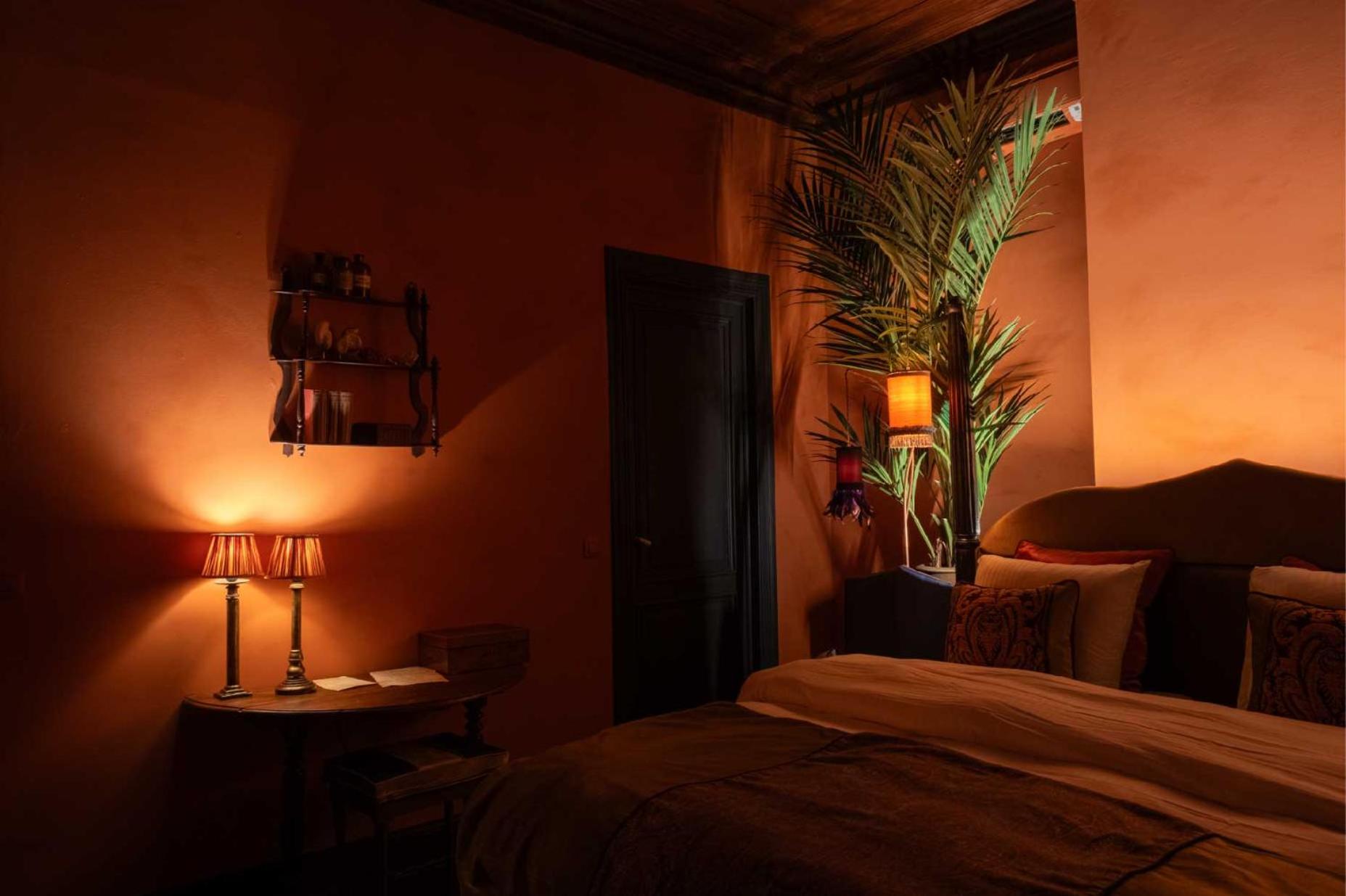 hotel room