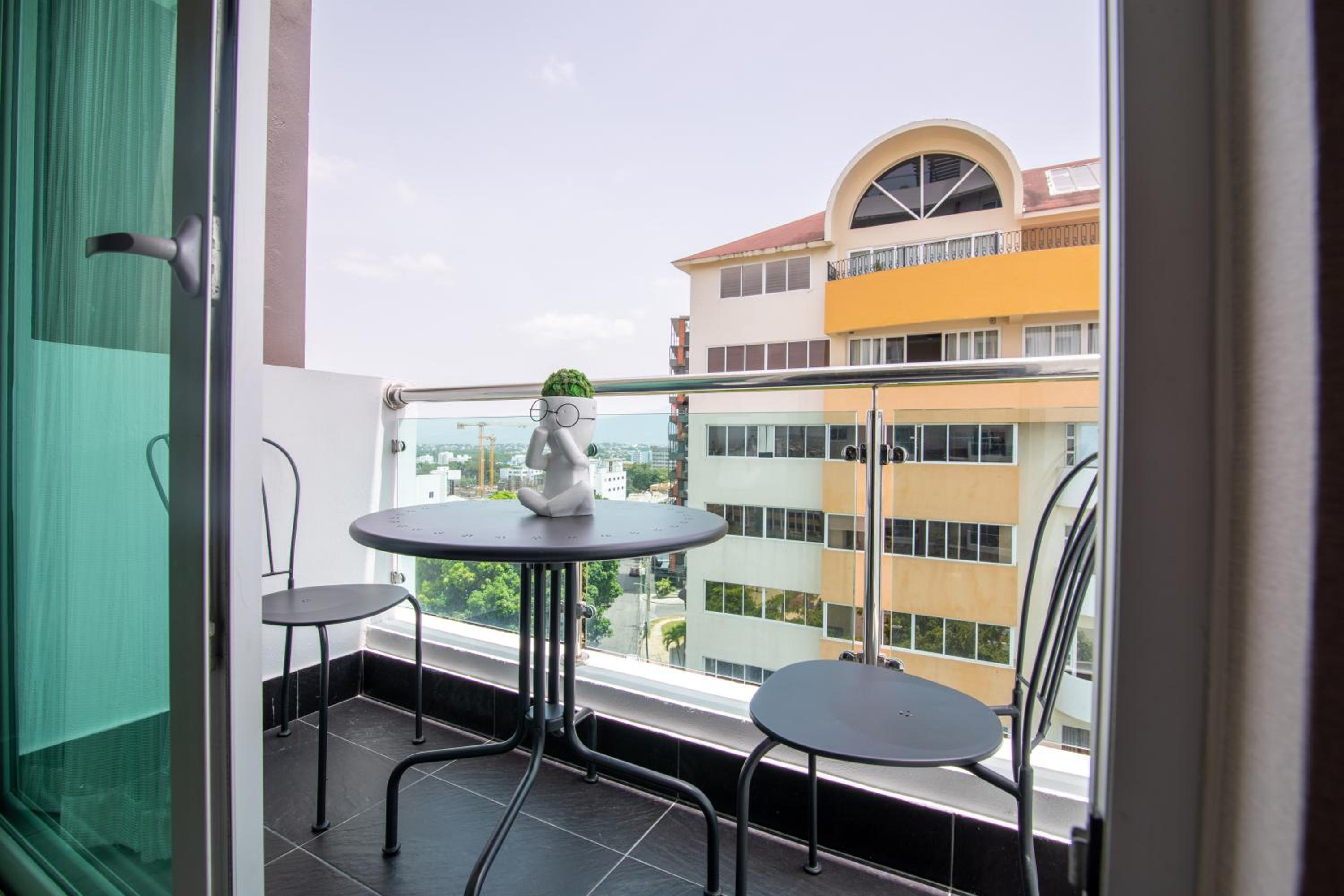 Exclusivo apartamento - Soha Suites II-B9 - 2 BR