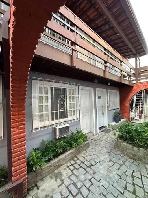 Flat Privativo Rua das Pedras