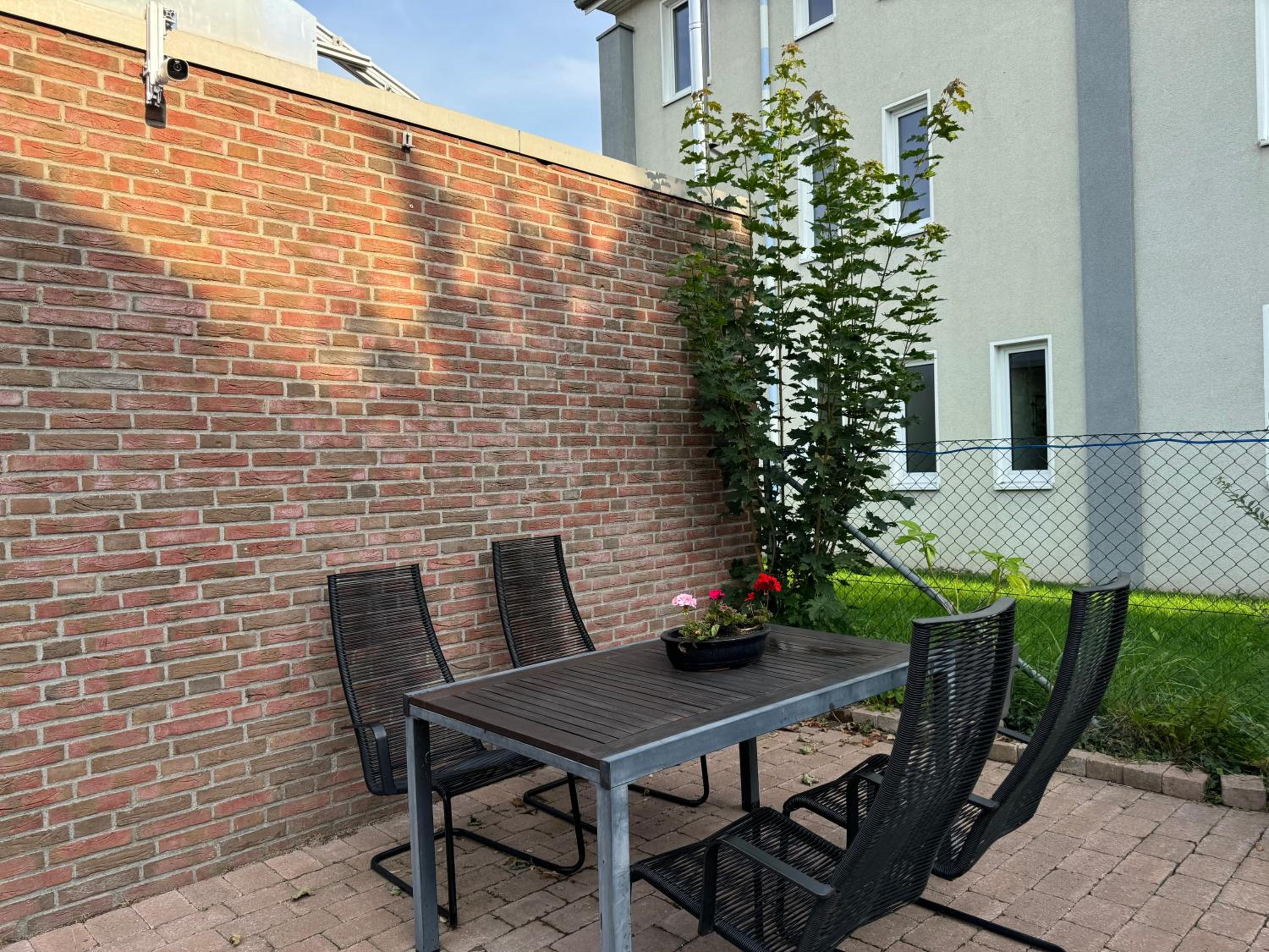 Modern House Gehrden 2, bis 4 Person, Contactless Check-in, free parking, Vollsaniert und Renoviert Dezember 2024