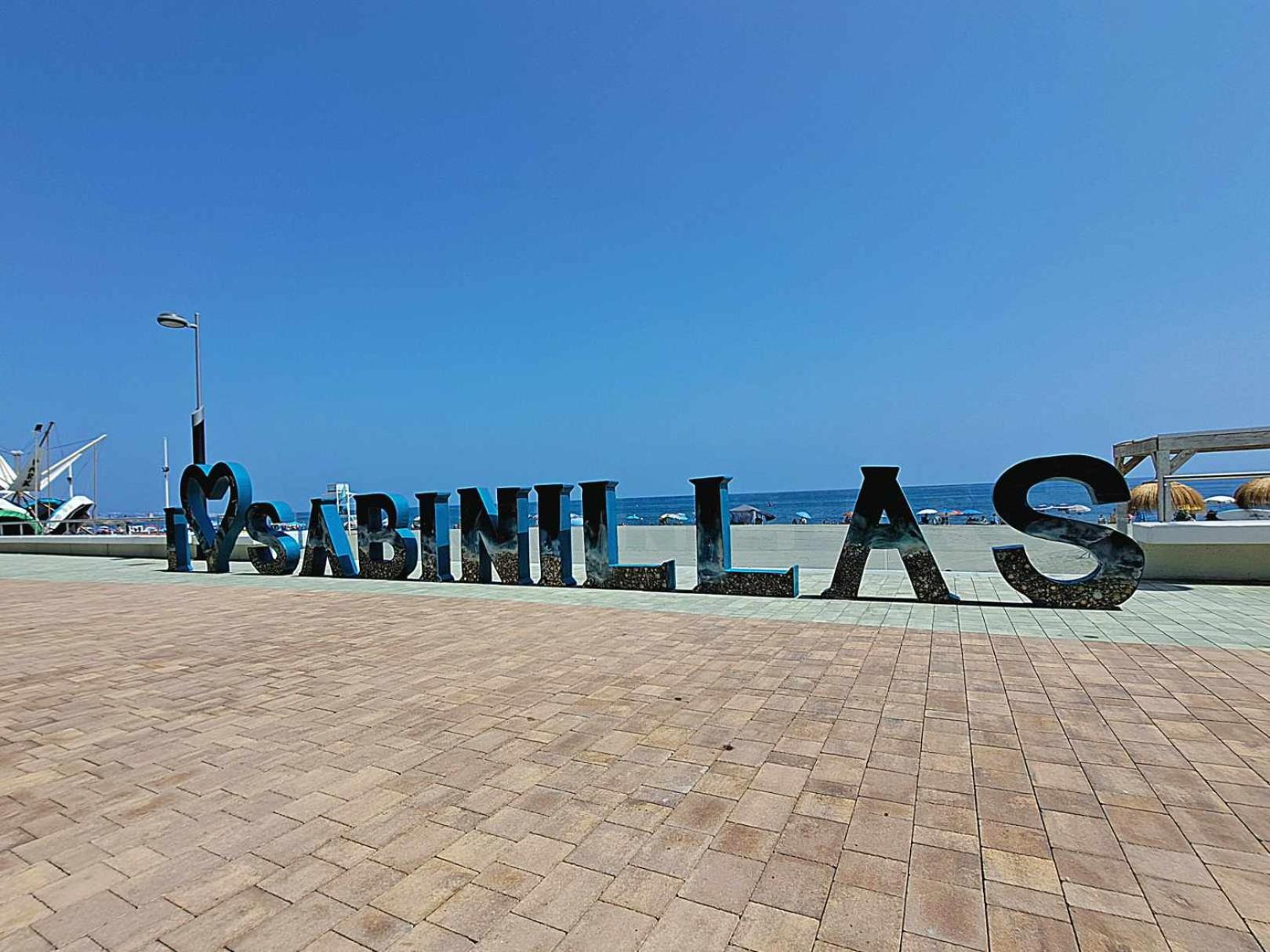 Casa Azul - San Luis de Sabinillas view 3