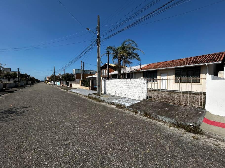 Casa com Piscina 250mts do mar Sonho
